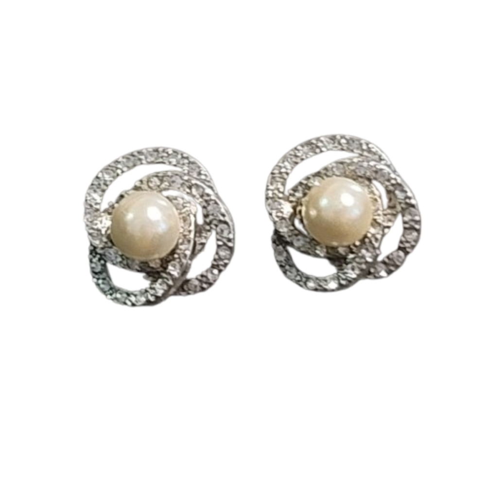 Crystal Studded Pearl pierced earrings swirl design